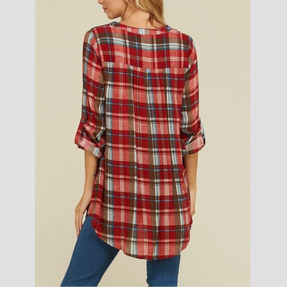 🌿Last One! Rust Plaid Hi-Lo Top! - Picture 2 of 4